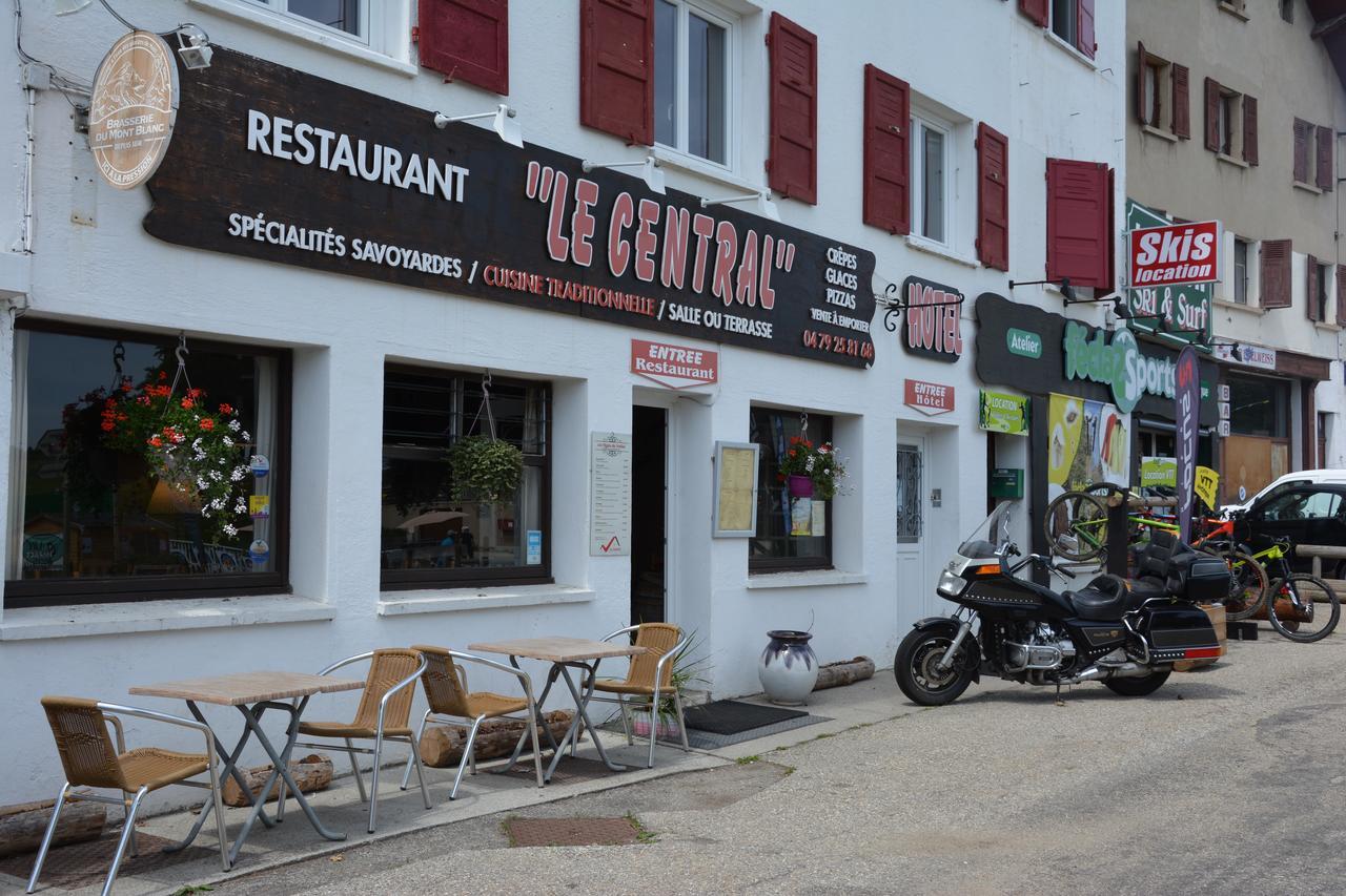 Hotel Le Central La Féclaz Buitenkant foto